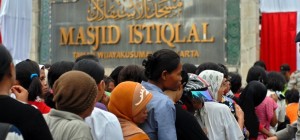 Distribusi daging qurban di Masjid Istiqlal