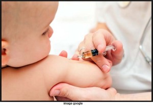 Gambar anak disuntik vaksin