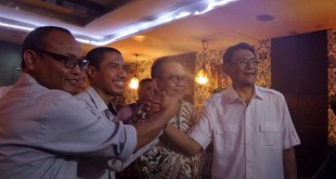 Ketua DPW PKS DKI Syakir Purnomo dan Ketua DPD Partai Gerindra Mohamad Taufik dalam penjajakan koalisi untuk Pilkada DKI 2017. (foto kompas.com)